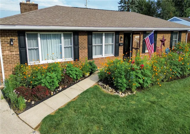 Photo 1 of Sale Pending at 1515 Sioux Dr, Xenia, OH 45385 | MLS# 966054 | Listing updated on 2026-08-14