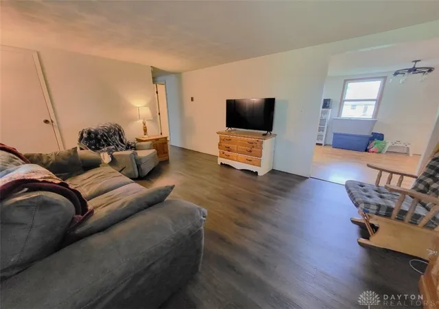 Photo 3 of Single family home for sale at 4060 State Route 121, Greenville, OH 45331 | MLS# 966046 | Listing updated on 2026-08-07