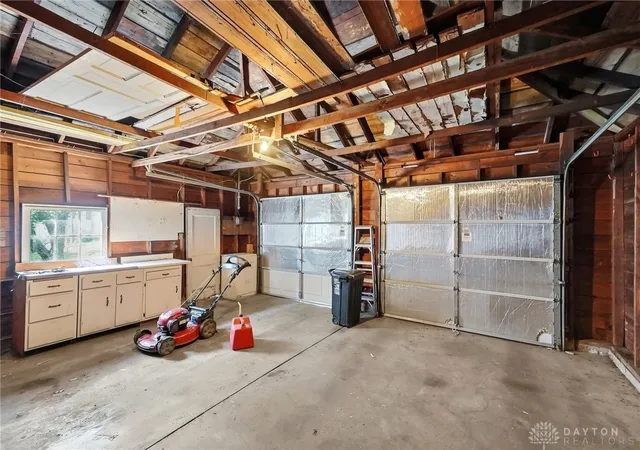 31st image of 121 E Main St, West Carrollton, OH 45449 | MLS# 966136