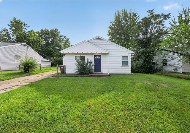 Single family home for sale at 3822 Brumbaugh Blvd, Dayton, OH 45416 | MLS# 965925