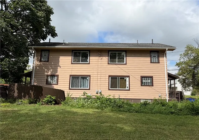 Listing Photo 4 - Condo for sale in building located at 10-12 Marie Ave, Dayton, OH 45405