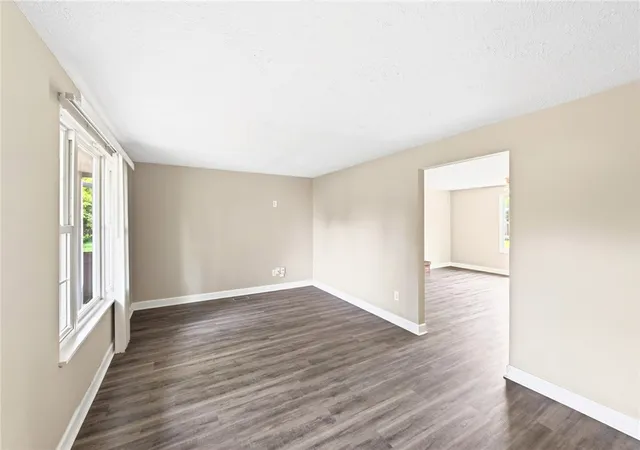 Photo 4 of Single family home for sale at 7920 Timber Hl Dr, Dayton, OH 45424 | MLS# 966155 | Listing updated on 2026-08-22