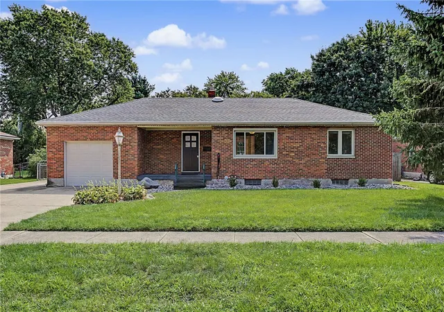 Photo 2 of Single family home for sale at 5350 Lindbergh Blvd, Dayton, OH 45449 | MLS# 965113 | Listing updated on 2026-08-08