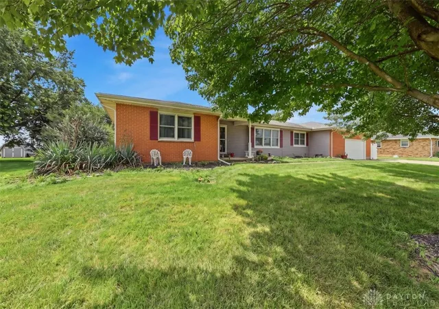 2nd image of 3961 Mumper Rd, Springfield, OH 45502 | MLS# 966180