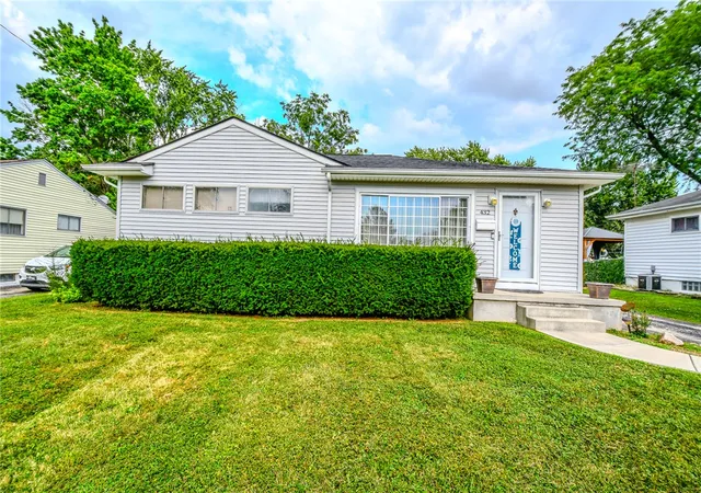 Photo 1 of Single family home for sale at 432 Dundee Cir, Dayton, OH 45431 | MLS# 966125 | Listing updated on 2026-08-11