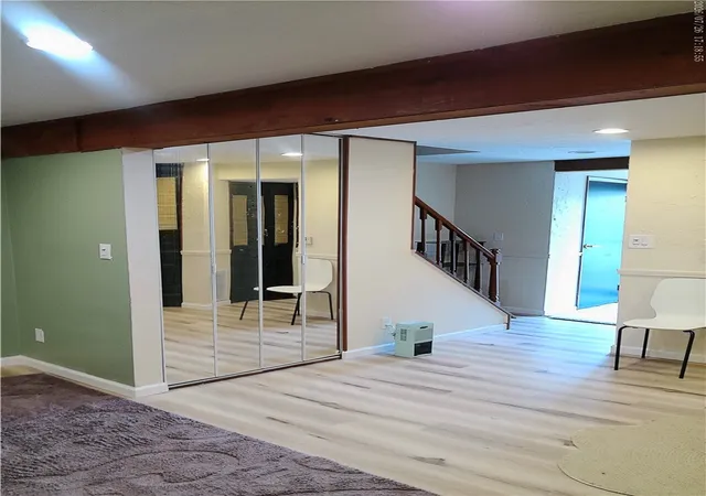 Listing Photo 5 - Condo for sale in building located at 112 Pepperwood Pl, Englewood, OH 45322