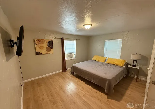 Listing Photo 4 - Condo for sale in building located at 15 Ridge Ave, Dayton, OH 45405