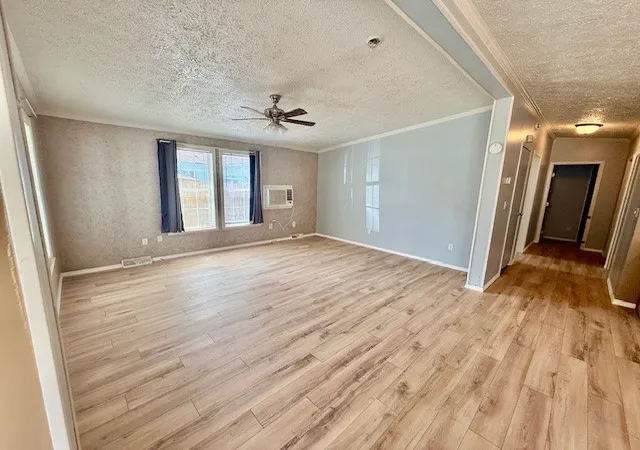 2nd image of 1814 Summit St, Springfield, OH 45503 | MLS# 966221