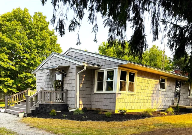 Photo 1 of Sale Pending at 833 Wyandot Rd, Bucyrus, OH 44820 | MLS# 966226 | Listing updated on 2026-08-11
