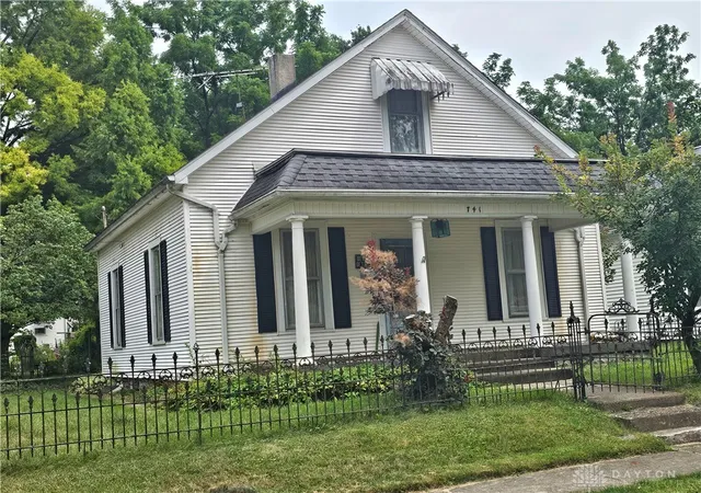 Photo 1 of Sale Pending at 741 Chestnut St, Xenia, OH 45385 | MLS# 966288 | Listing updated on 2026-08-19