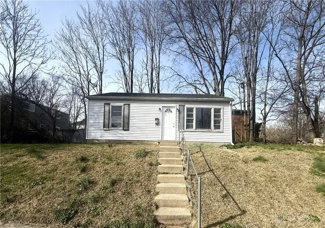 2nd image of 245 E Beechwood Ave, Dayton, OH 45405 | MLS# 966387