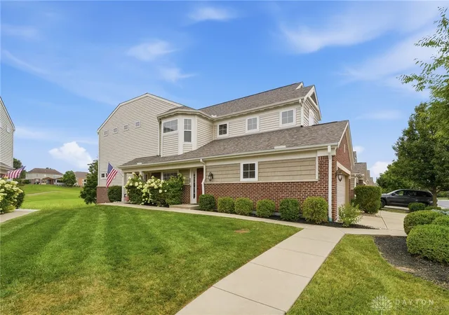 Photo 2 of Sale Pending at 1376 Ironwood Dr, Lebanon, OH 45036 | MLS# 966378 | Listing updated on 2026-08-18