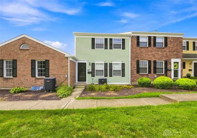 1st image of 124 Chapel Hill Dr #124, Fairfield, OH 45014 | MLS# 966371