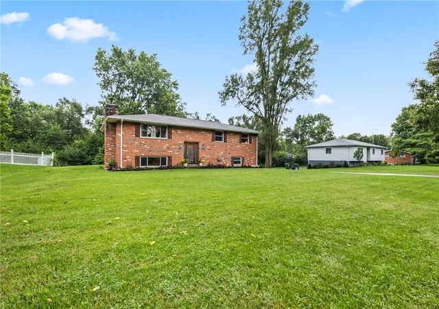 2nd image of 1310 Old Country Ln, Dayton, OH 45414 | MLS# 966181