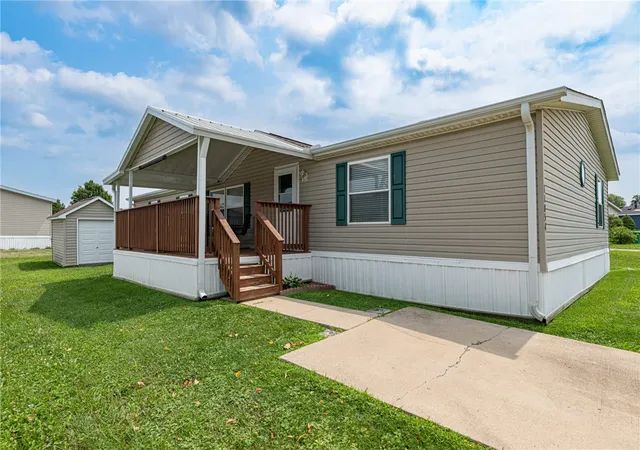 1st image of 11054 Oakwood Village Blvd, Miamisburg, OH 45342 | MLS# 966318
