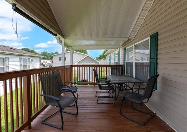 2nd image of 11054 Oakwood Village Blvd, Miamisburg, OH 45342 | MLS# 966318