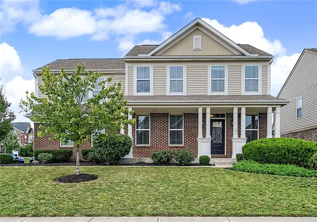 1st image of 10 Sweetgum Ln, Springboro, OH 45066 | MLS# 966436