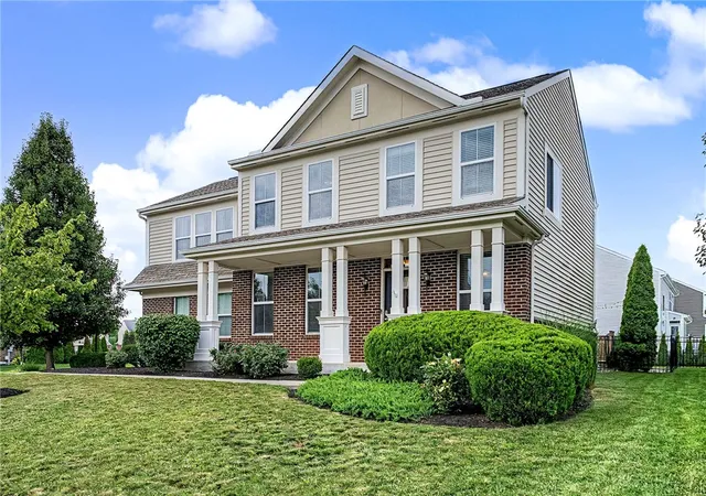 2nd image of 10 Sweetgum Ln, Springboro, OH 45066 | MLS# 966436