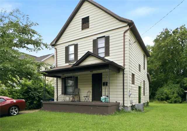 1st image of 1003 Bellaire Ave, Dayton, OH 45420 | MLS# 966494