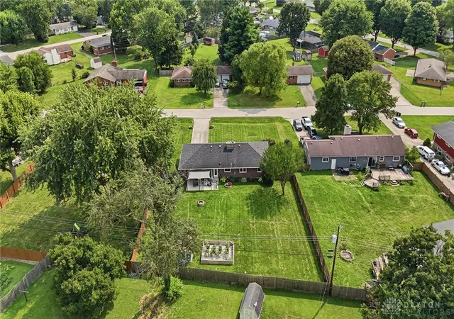 Photo 4 of Sale Pending at 1068 Whitestone Rd, Xenia, OH 45385 | MLS# 966327 | Listing updated on 2026-08-26