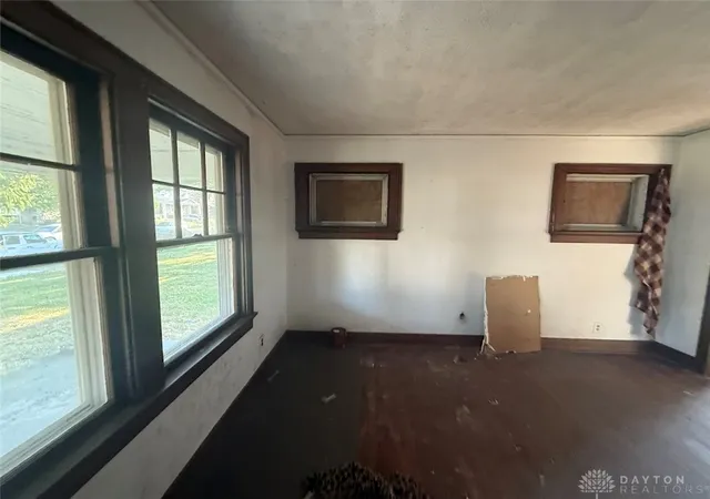2nd image of 104 E Beechwood Ave, Dayton, OH 45405 | MLS# 966526