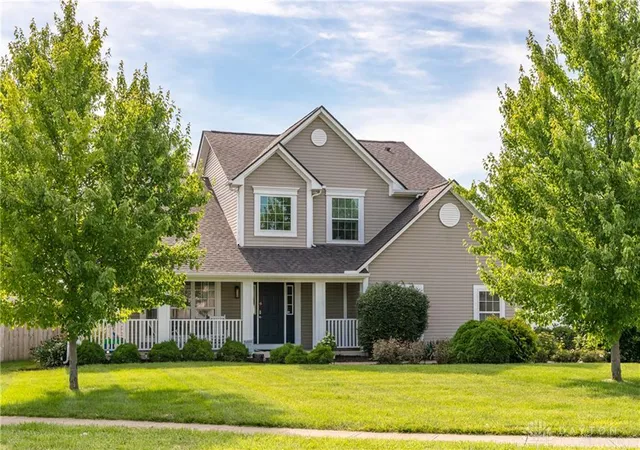 Photo 3 of Single family home for sale at 1210 Whitetail Dr, Fairborn, OH 45324 | MLS# 966511 | Listing updated on 2026-08-20