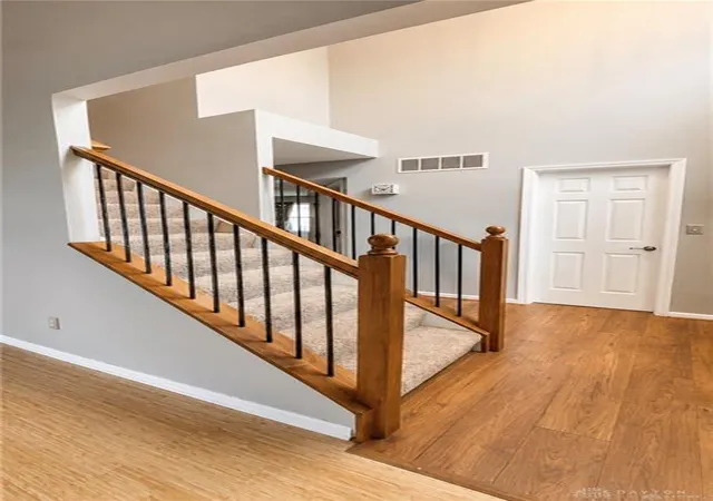 Photo 5 of Single family home for sale at 1210 Whitetail Dr, Fairborn, OH 45324 | MLS# 966511 | Listing updated on 2026-08-20