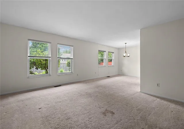 5th image of 6560 Semley Ct, Dayton, OH 45415 | MLS# 966520