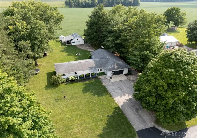 Photo 2 of Single family home for sale at 1947 Dingman Slagle Rd, Sidney, OH 45365 | MLS# 966551 | Listing updated on 2026-08-20