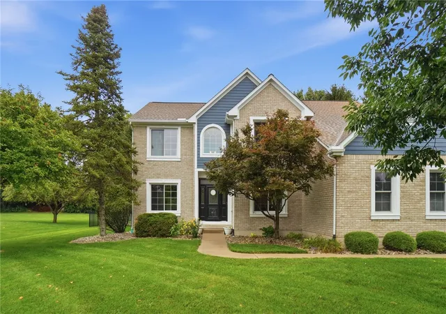 1st image of 7260 Stone Ridge Dr, Springboro, OH 45066 | MLS# 966451