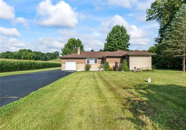 2nd image of 4179 Upper Valley Pike, Springfield, OH 45502 | MLS# 966267