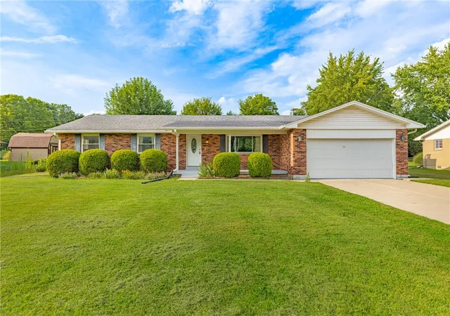 Photo 1 of Sale Pending at 2854 Kemp Rd, Beavercreek, OH 45431 | MLS# 966295 | Listing updated on 2026-08-18