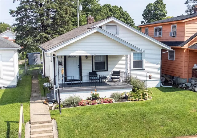 4th image of 1723 Gondert Ave, Dayton, OH 45403 | MLS# 966580