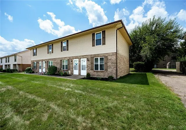 image of 1855 1861 N Lakeman Dr, Bellbrook, OH 45305 | MLS# 966569