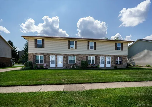 image of 1855 1861 N Lakeman Dr, Bellbrook, OH 45305 | MLS# 966569