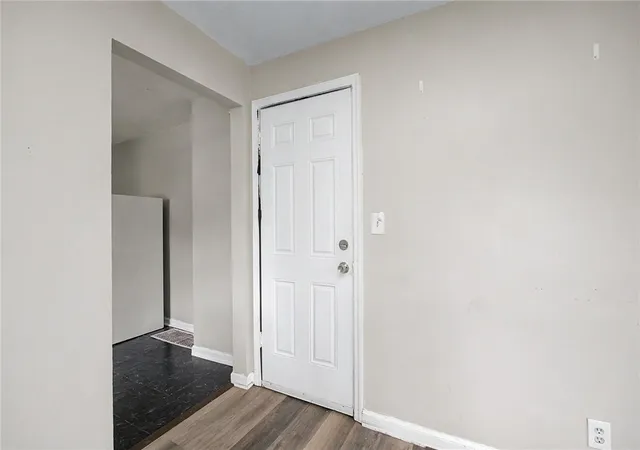 Listing Photo 5 - Condo for sale in building located at 1225 Superior Ave, Dayton, OH 45402