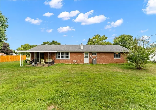 Photo 33 of Sale Pending at 1794 Parkview Dr, Xenia, OH 45385 | MLS# 966638 | Listing updated on 2026-08-18