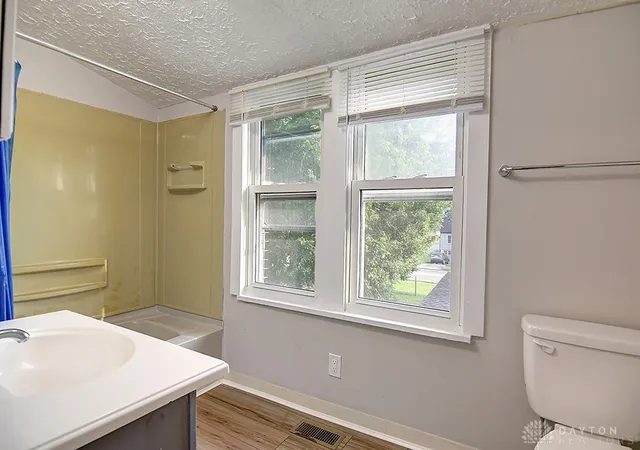 25th image of 1415 Ohmer Ave, Dayton, OH 45410 | MLS# 966649