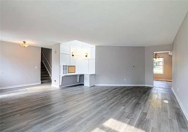 Photo 2 of Single family home for sale at 695 Tealwood Dr, Beavercreek, OH 45430 | MLS# 966565 | Listing updated on 2026-09-30