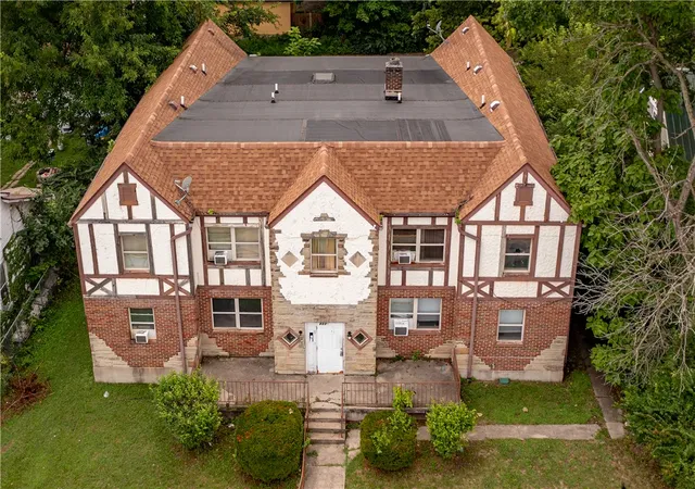 image of 2039 Emerson Ave, Dayton, OH 45406 | MLS# 966536