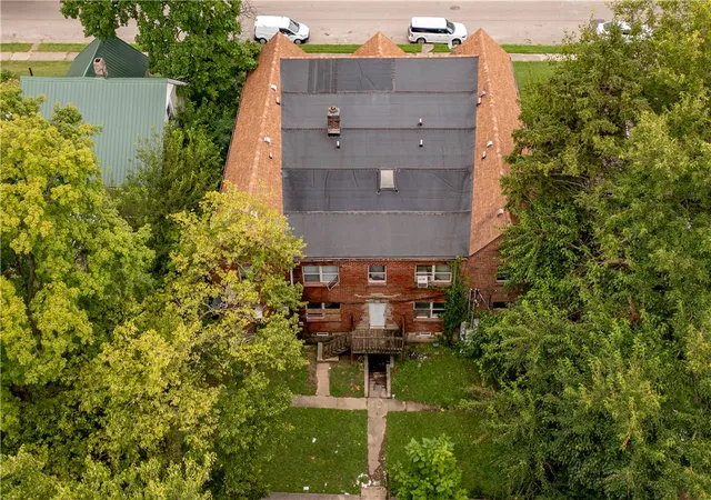 image of 2039 Emerson Ave, Dayton, OH 45406 | MLS# 966536