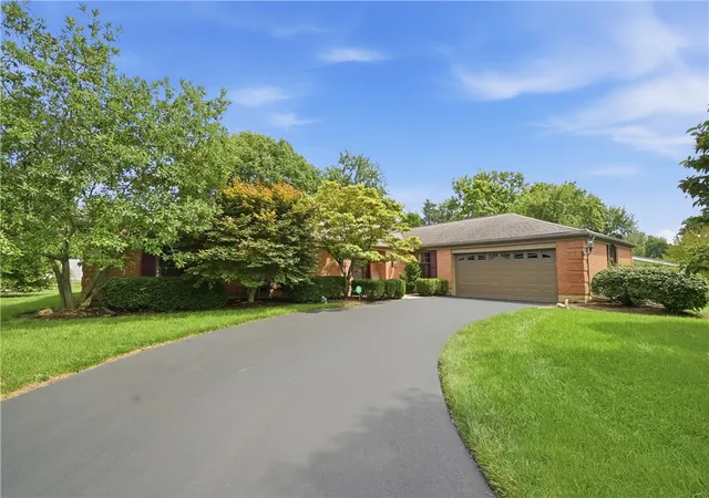 1st image of 5624 Mark Dale Dr, Dayton, OH 45459 | MLS# 966619