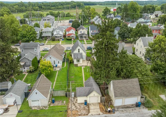 33rd image of 217 N 2nd St, Tipp City, OH 45371 | MLS# 966234