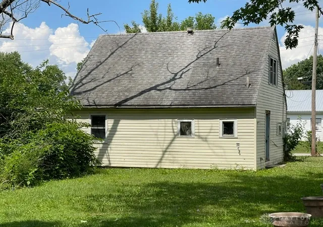 2nd image of 262 B St, Wilmington, OH 45177 | MLS# 966691