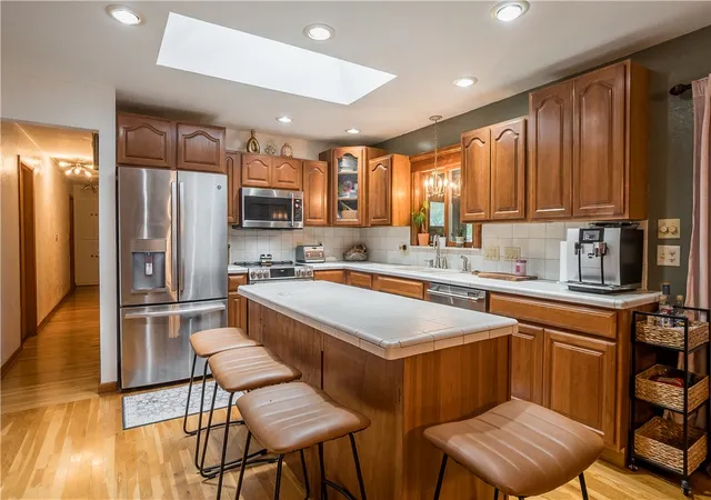 5th image of 2165 Brookridge Dr, Beavercreek, OH 45431 | MLS# 966621