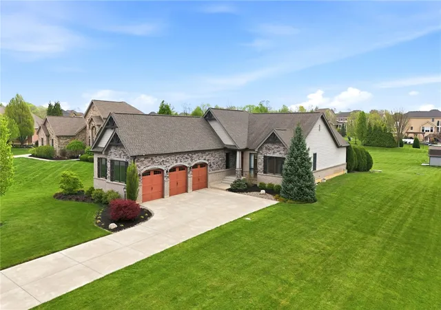 Photo 4 of Sale Pending at 1797 Grand Cypress Blvd, Waynesville, OH 45068 | MLS# 966324 | Listing updated on 2026-08-17