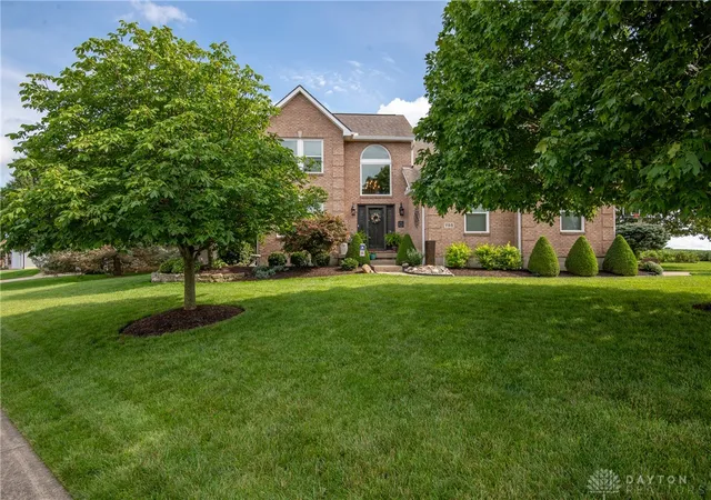 Photo 1 of Single family home for sale at 725 Mound St, Brookville, OH 45309 | MLS# 966708 | Listing updated on 2026-08-17