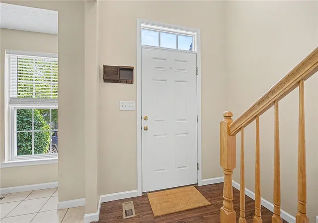 Listing Photo 5 - Condo for sale in building located at 3827 Taft Ave, Beavercreek, OH 45431