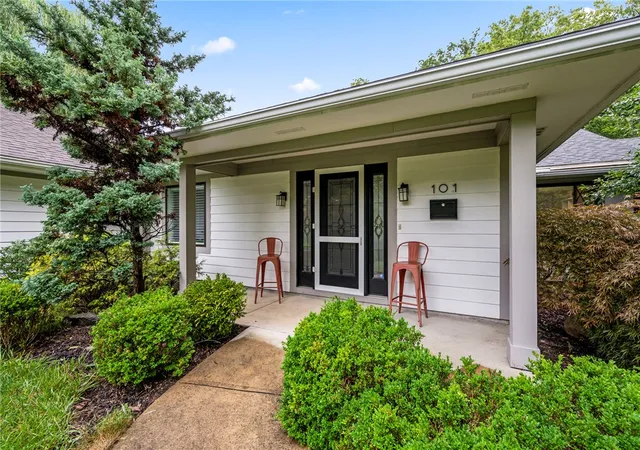 1st image of 101 Thruston Blvd, Dayton, OH 45409 | MLS# 966344
