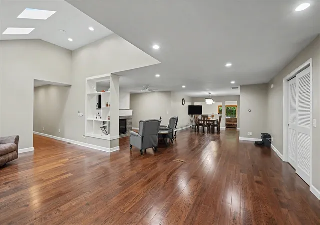 2nd image of 101 Thruston Blvd, Dayton, OH 45409 | MLS# 966344
